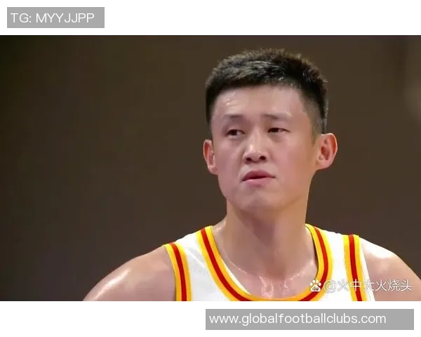 周鹏：从篮球场上的拼搏者到生活中的坚韧榜样