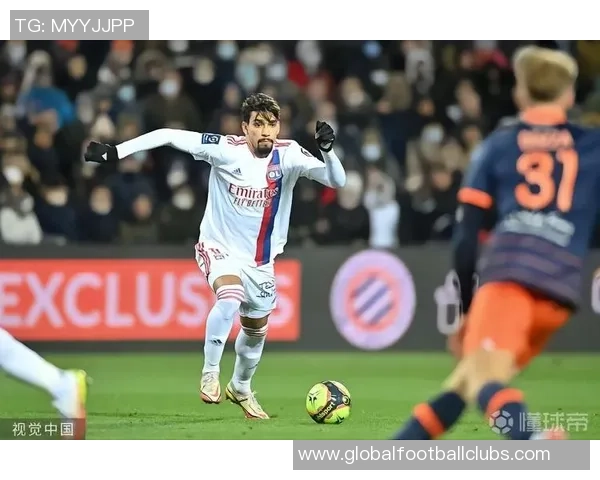 帕奎塔引领新潮流探讨其在足球场上的多面角色与未来发展潜力